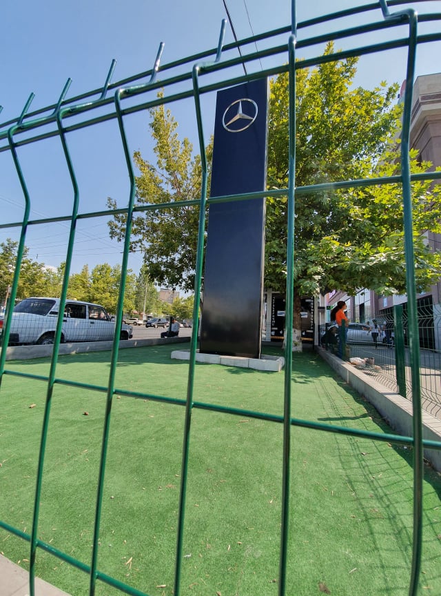 Mercedess